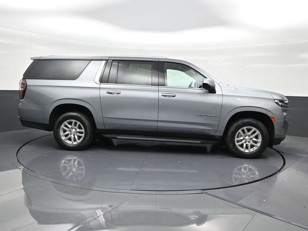 Used 2023 Chevrolet Suburban LS image 7