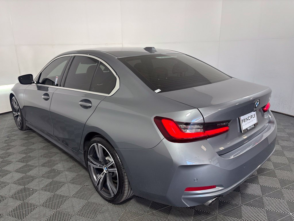 Used 2024 BMW 330i Sedan w/ Convenience Package RWD image 7