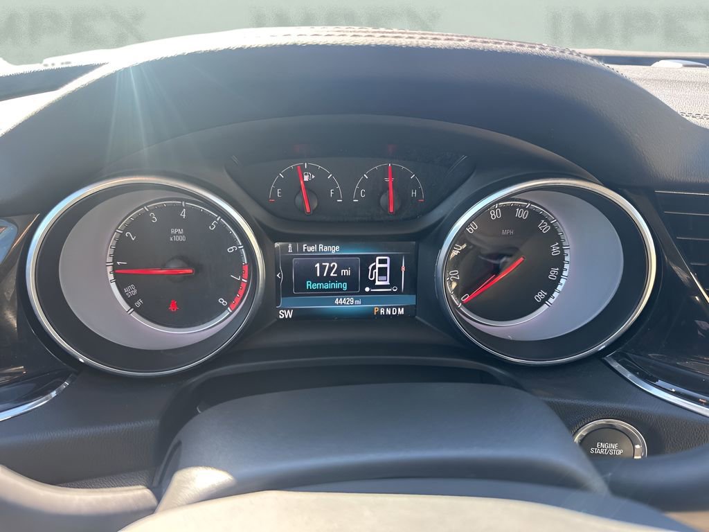 Used 2018 Buick Regal Essence image 22