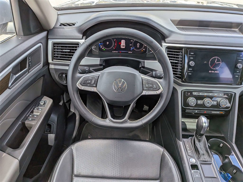 Used 2022 Volkswagen Atlas SE w/ Panoramic Sunroof Package image 17