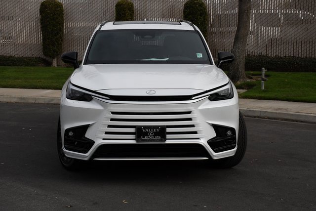 New 2026 Lexus TX 350 AWD image 2