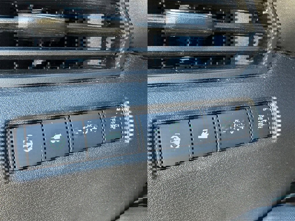 Used 2023 Nissan Altima 2.5 SL image 18