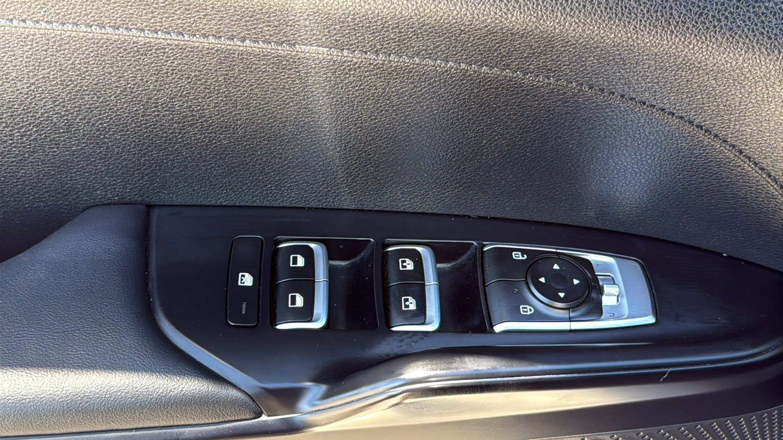 Used 2023 Kia K5 GT-Line w/ GT-Line Premium Package image 14