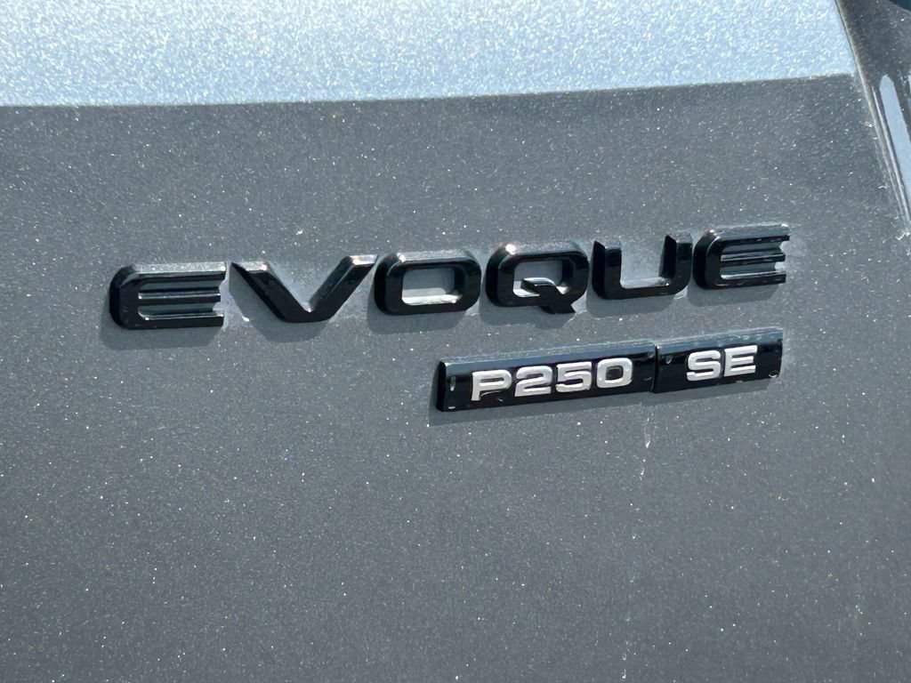 Used 2020 Land Rover Range Rover Evoque SE AWD/4WD image 6
