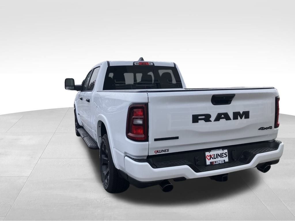 New 2025 RAM 1500 Big Horn image 5