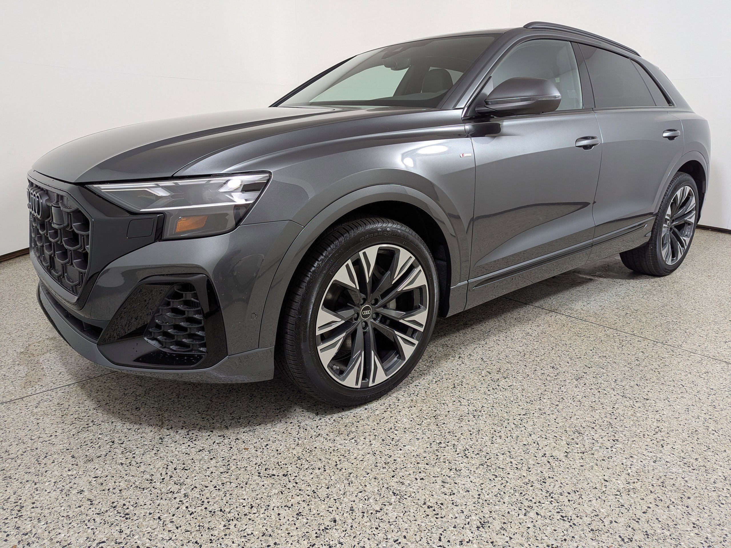 New 2026 Audi Q8 Premium Plus image 3
