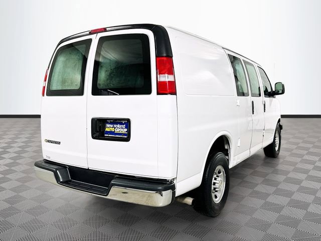 Used 2024 Chevrolet Express 2500 w/ Driver Convenience Package image 7
