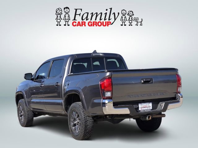 Used 2023 Toyota Tacoma SR5 w/ SR5 Appearance Package image 3
