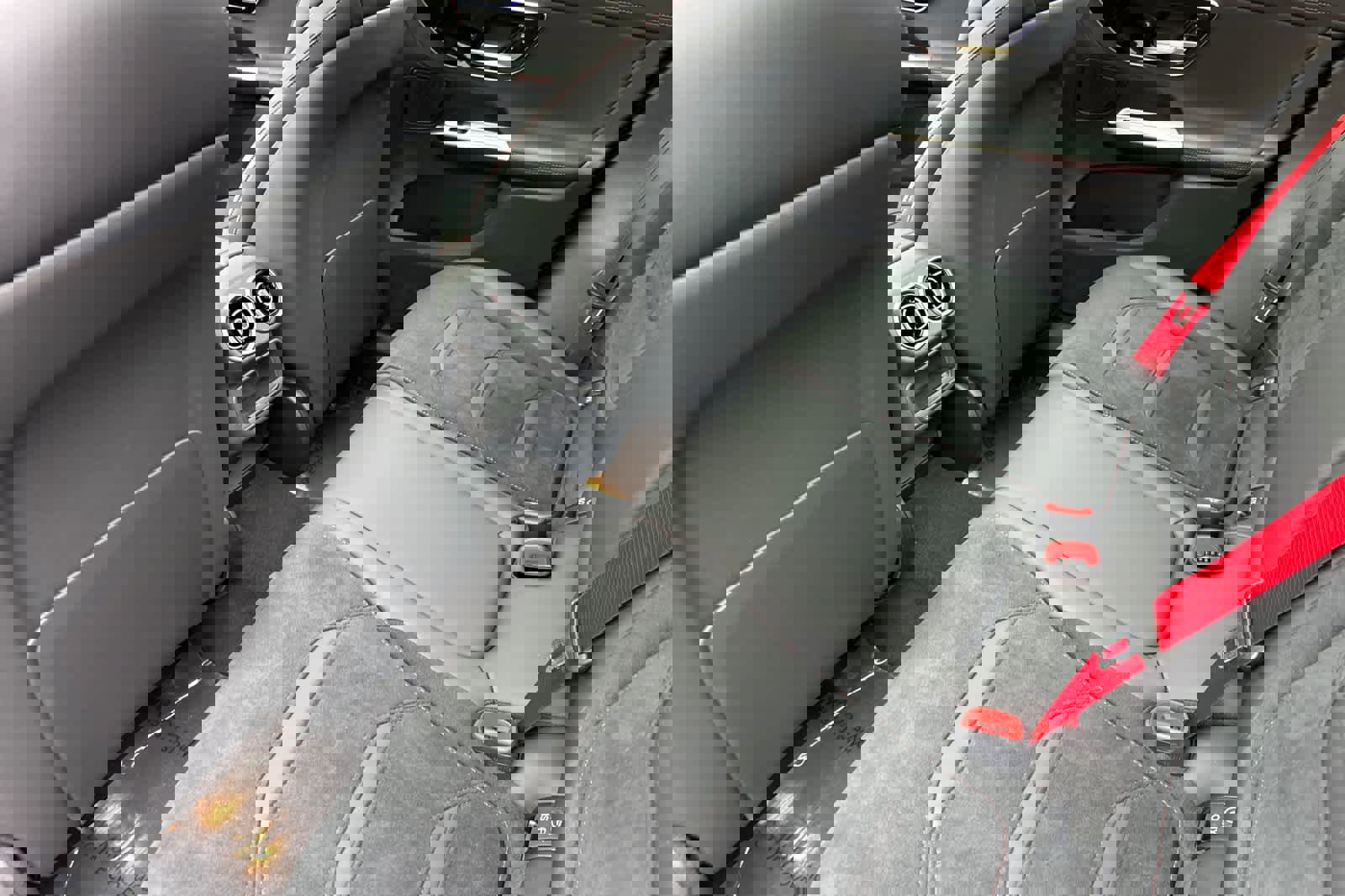 New 2026 Mercedes-Benz GLC 43 AMG 4MATIC image 11