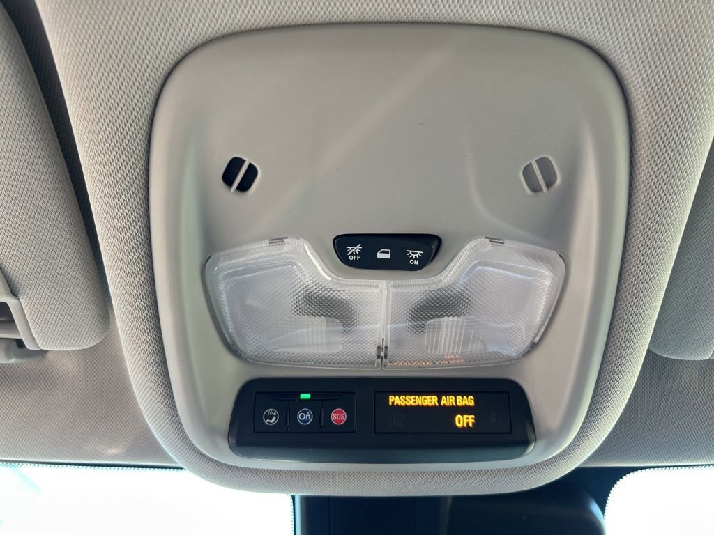 Used 2024 Chevrolet TrailBlazer LT image 28