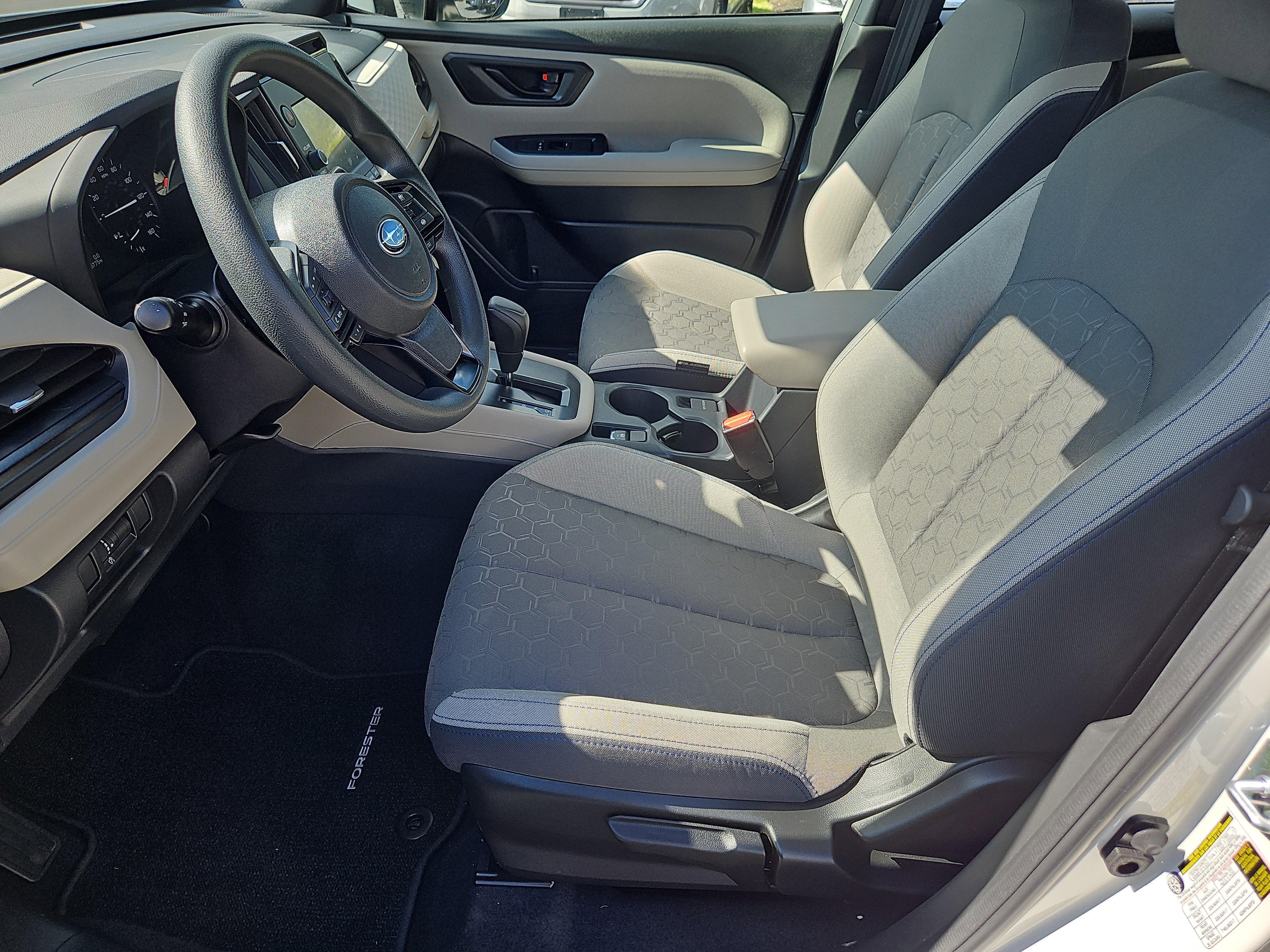 Used 2025 Subaru Forester image 23