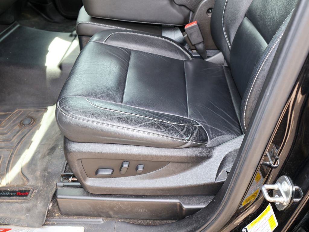 Used 2018 Chevrolet Silverado 1500 LT w/ All Star Edition AWD/4WD image 9