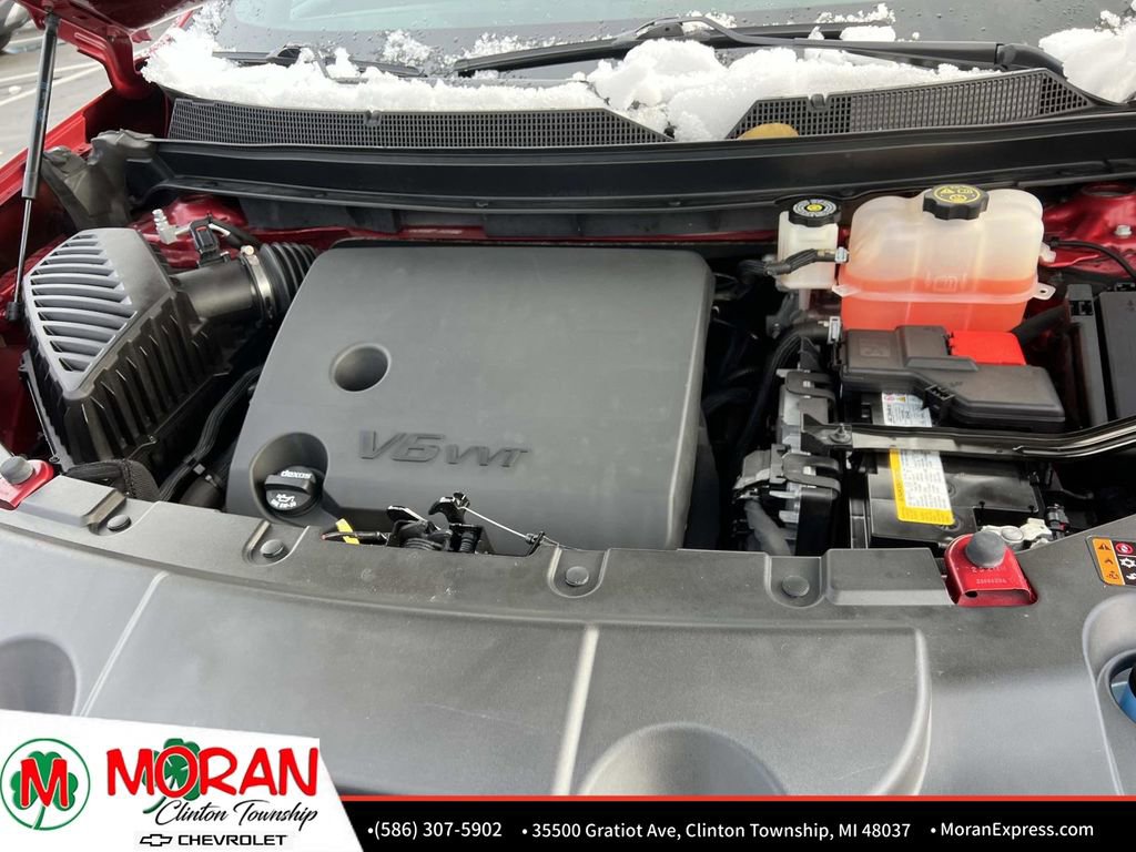 Certified 2023 Chevrolet Traverse Premier w/ LPO, Floor Liner Package image 12