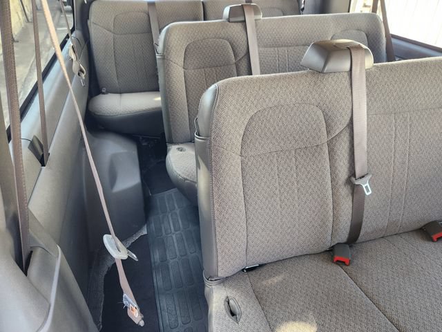 Used 2025 Chevrolet Express 3500 LS RWD image 34