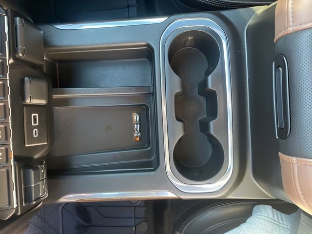 Used 2023 Chevrolet Silverado 2500 High Country AWD/4WD image 39