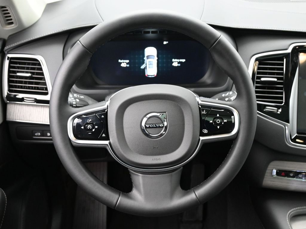 New 2025 Volvo XC90 T8 Ultra w/ Protection Package Premier AWD/4WD image 18