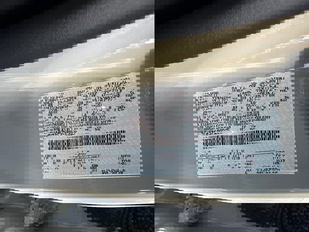 New 2025 Ford F350 Lariat w/ Lariat Ultimate Package image 23