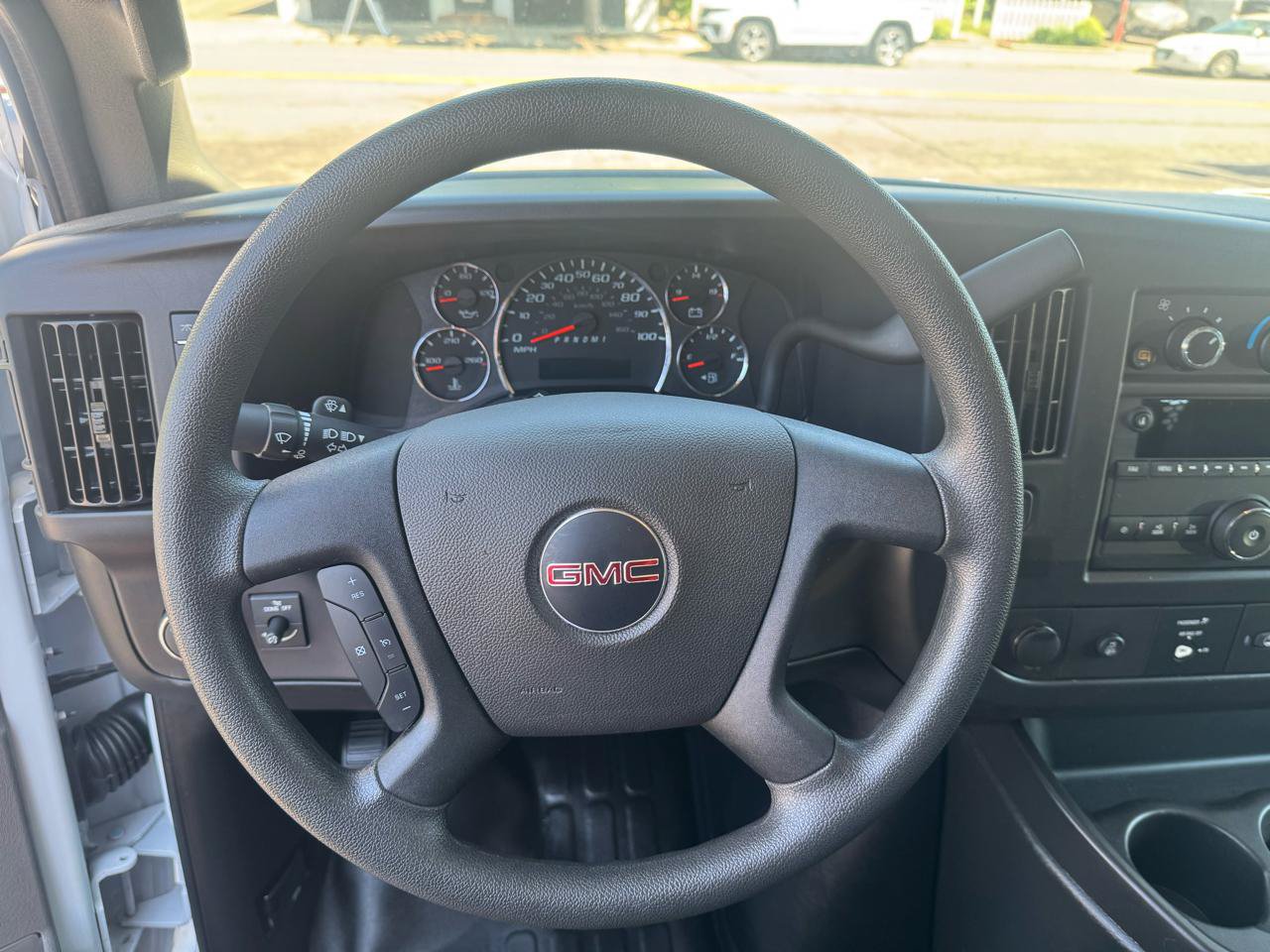 Used 2025 GMC Savana 2500 w/ Driver Convenience Package RWD image 21
