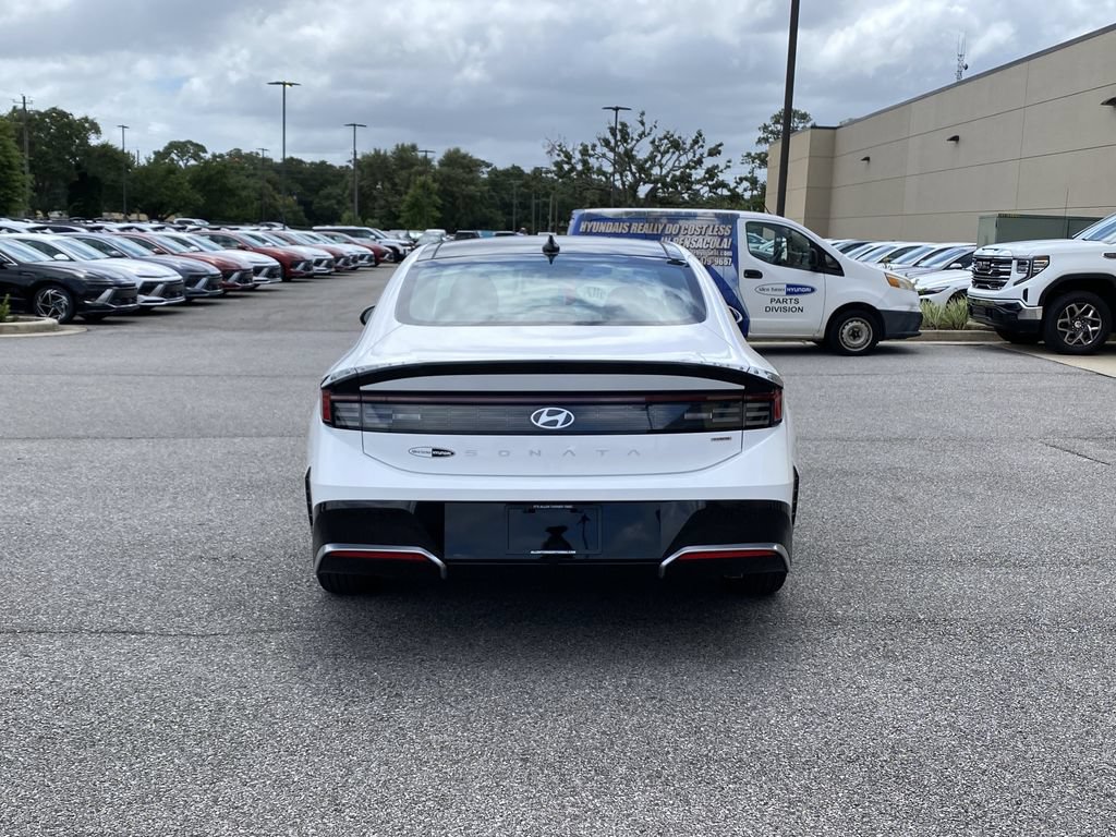 New 2026 Hyundai Sonata SEL FWD image 8