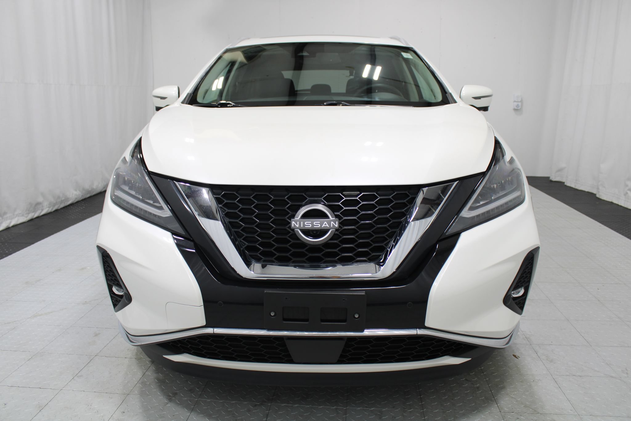 Used 2023 Nissan Murano Platinum AWD/4WD image 3