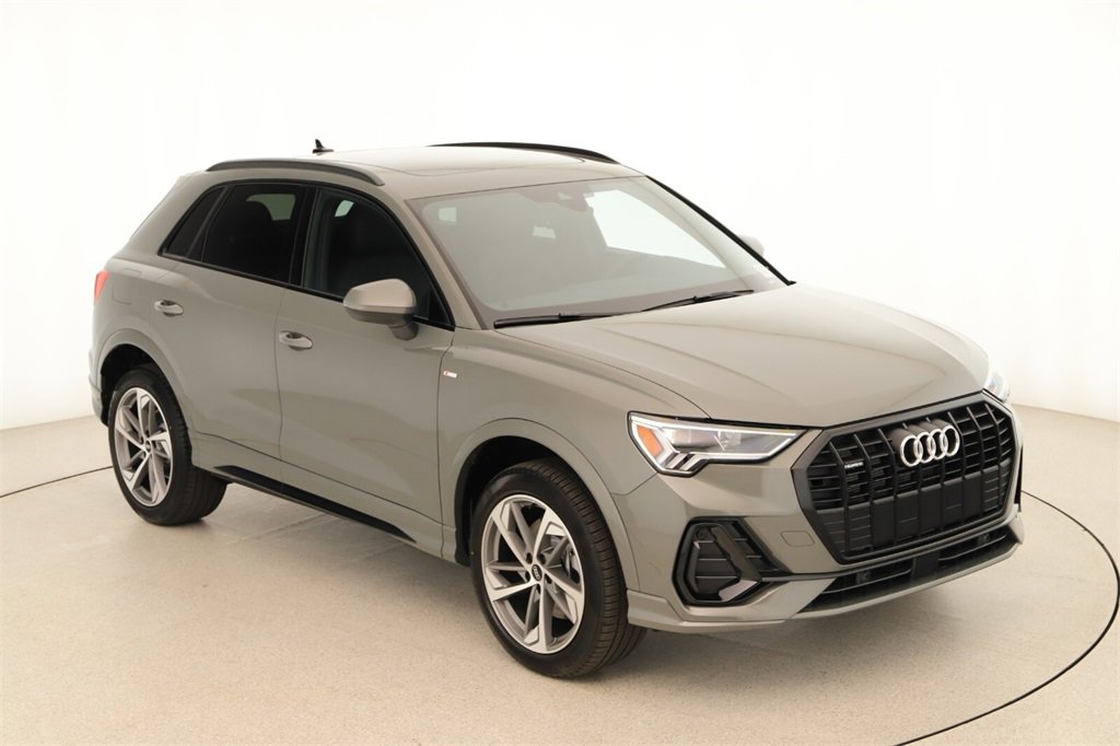New 2025 Audi Q3 2.0T Premium image 32