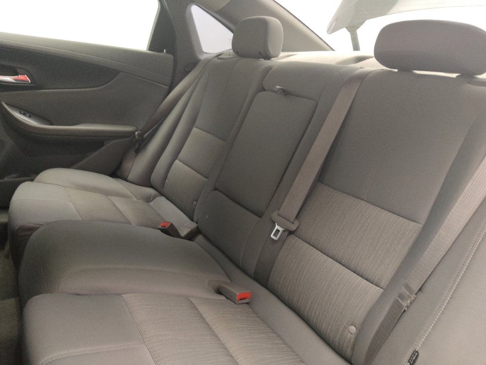 Used 2014 Chevrolet Impala LS w/ LS Convenience Package FWD image 18