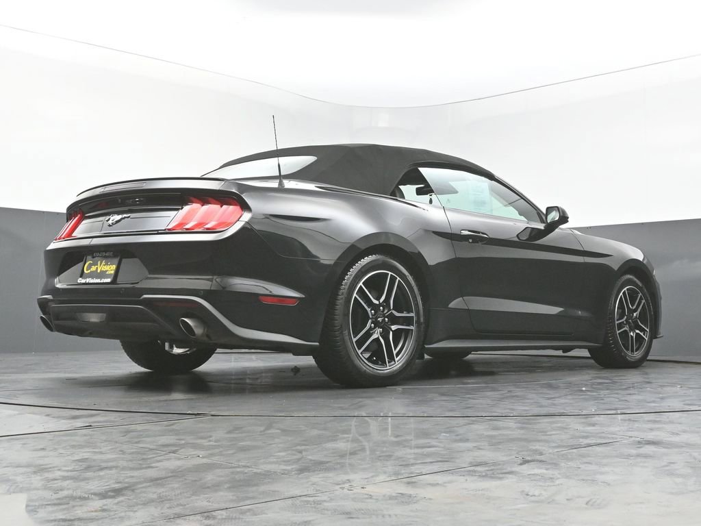 Used 2022 Ford Mustang Premium image 40