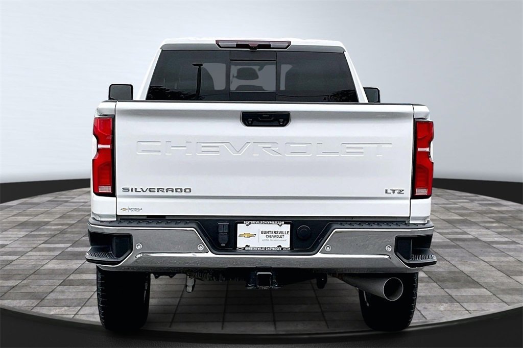 Used 2024 Chevrolet Silverado 2500 LTZ w/ LTZ Plus Package image 4