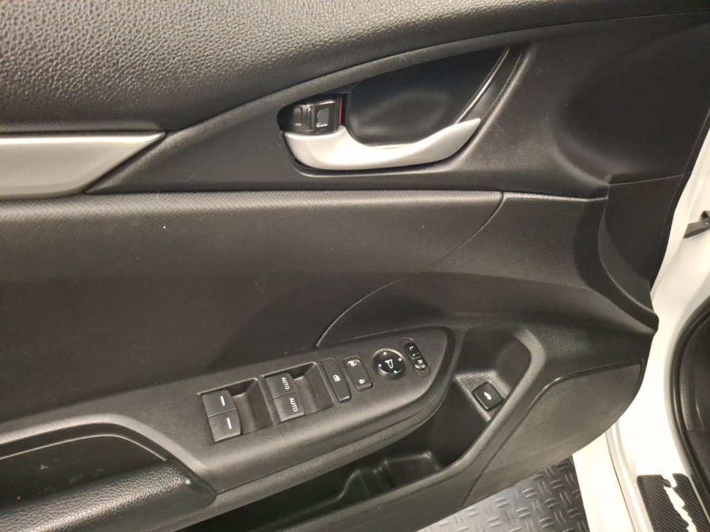 Used 2021 Honda Civic Sport image 17