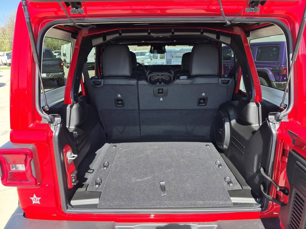 New 2026 Jeep Wrangler Sahara image 5