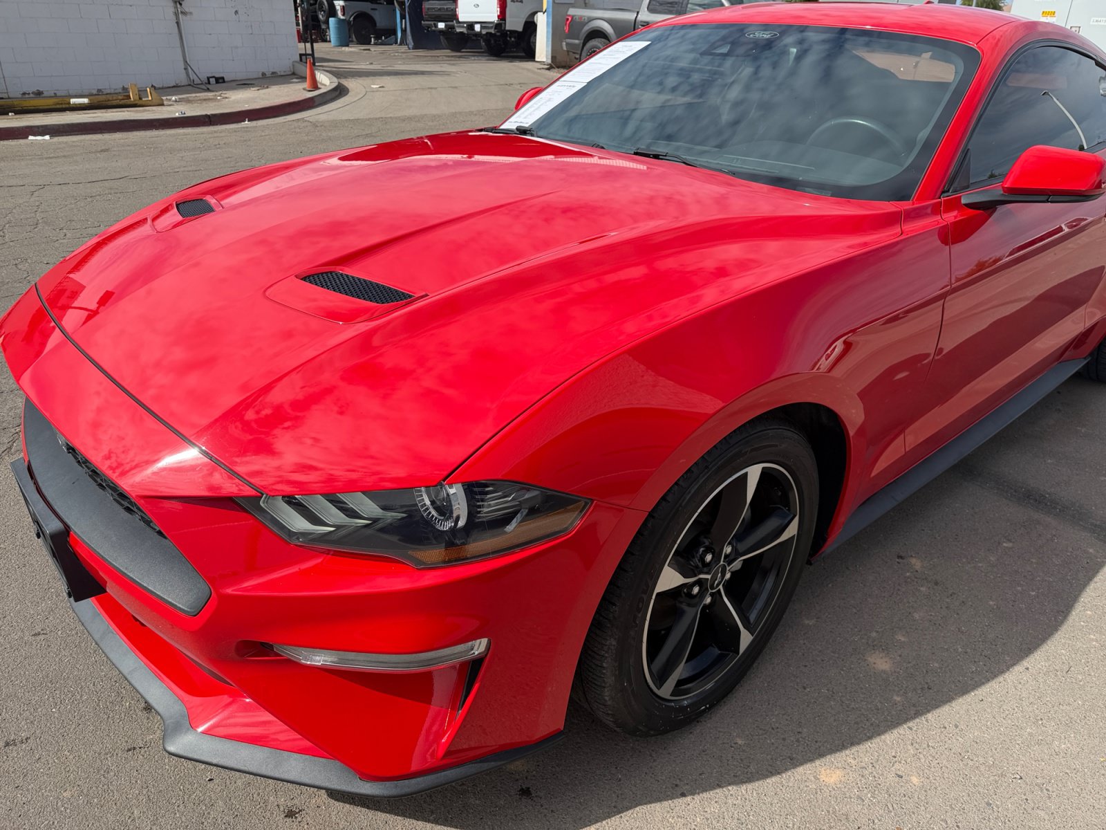Used 2021 Ford Mustang Coupe RWD image 10