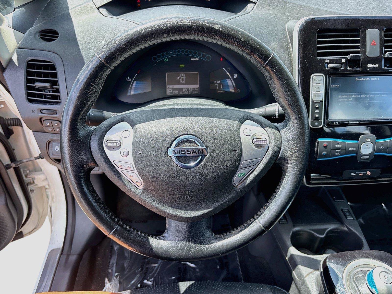 Used 2016 Nissan Leaf SL w/ Premium Package FWD image 11