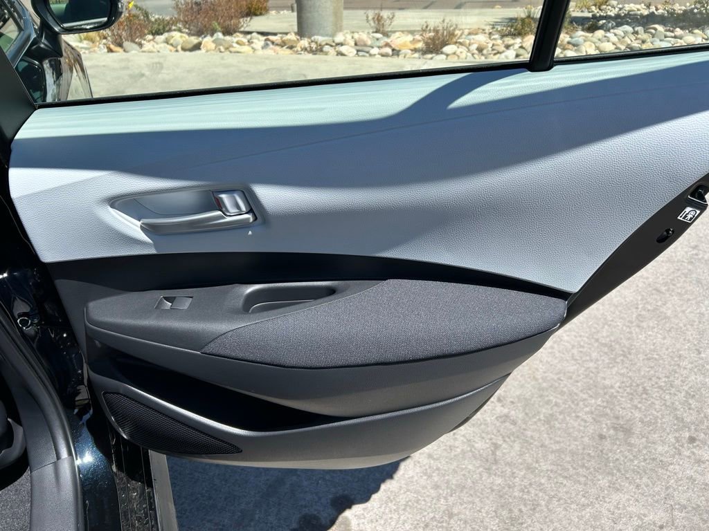 Used 2026 Toyota Corolla SE FWD image 24