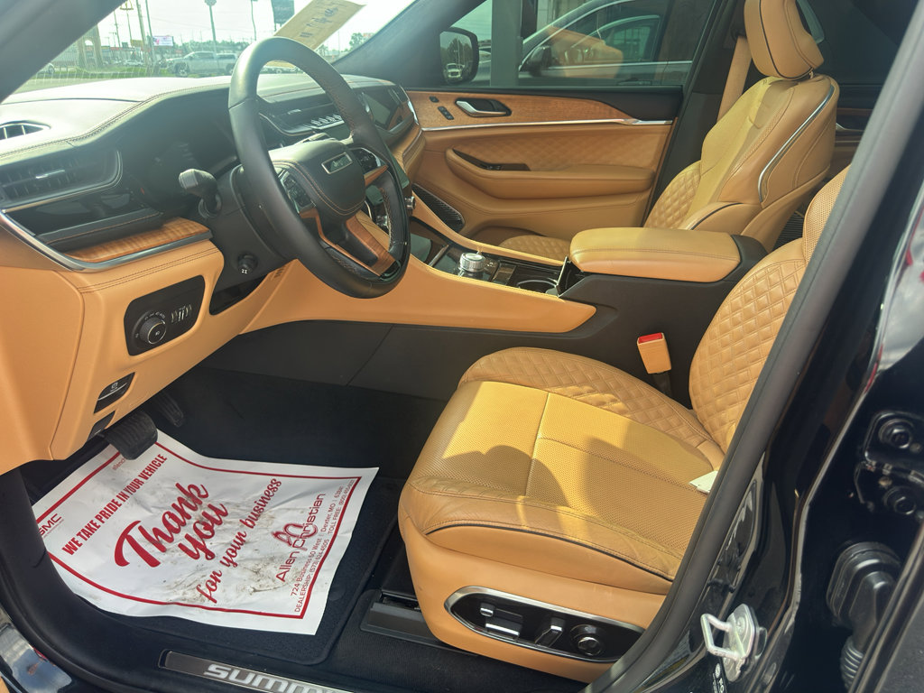 Used 2022 Jeep Grand Cherokee L Summit image 15