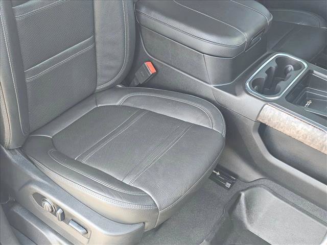 Used 2023 GMC Sierra 2500 Denali w/ Denali Ultimate Package image 24
