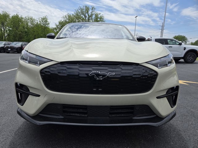 New 2026 Ford Mustang Mach-E Premium w/ Sport Appearance Package AWD/4WD image 33