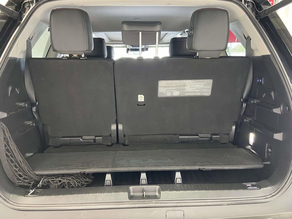 Used 2023 Toyota Sequoia TRD Pro AWD/4WD image 14