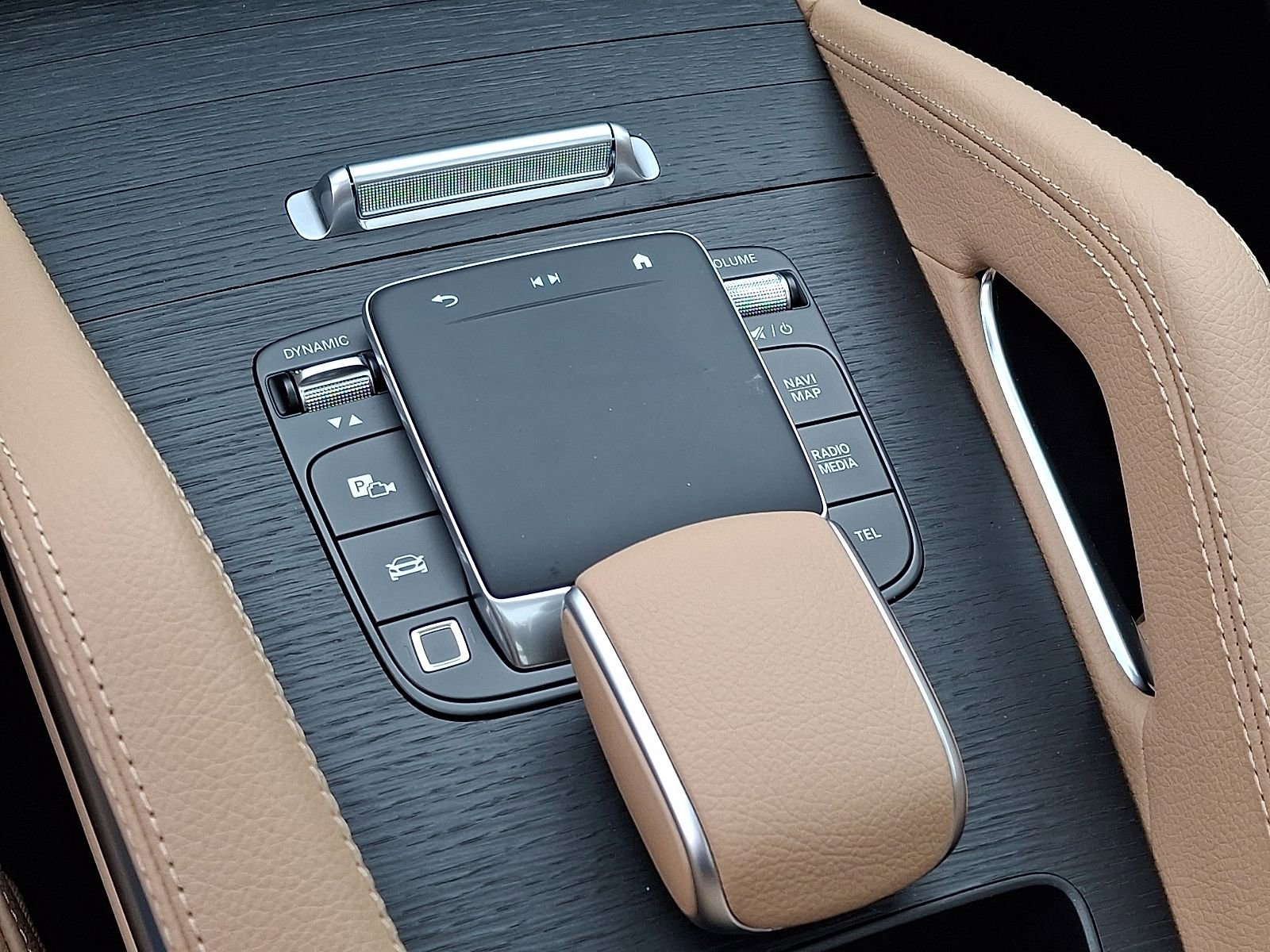 New 2026 Mercedes-Benz GLE 450 4MATIC image 17