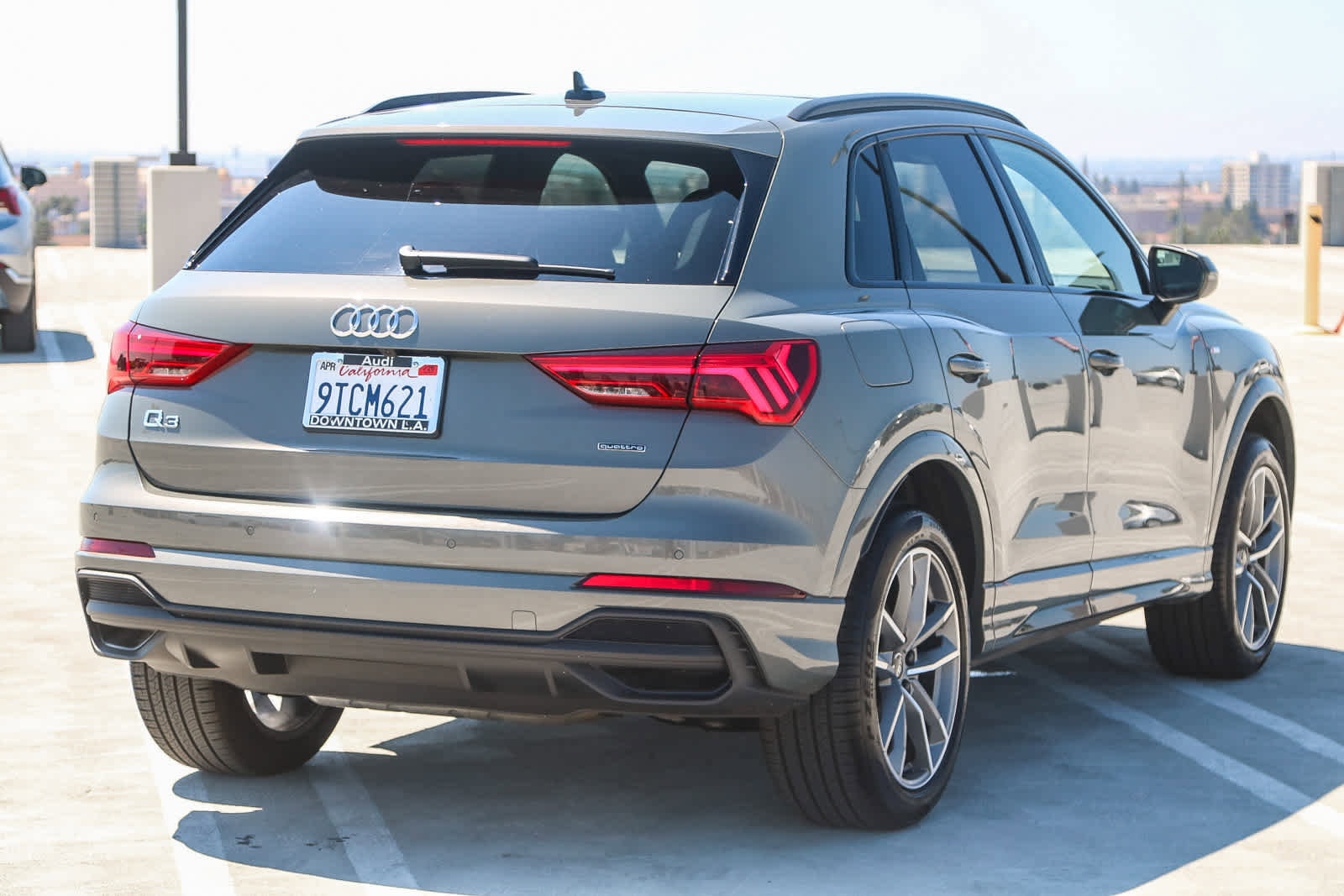 Used 2025 Audi Q3 2.0T Premium w/ Convenience Package image 7