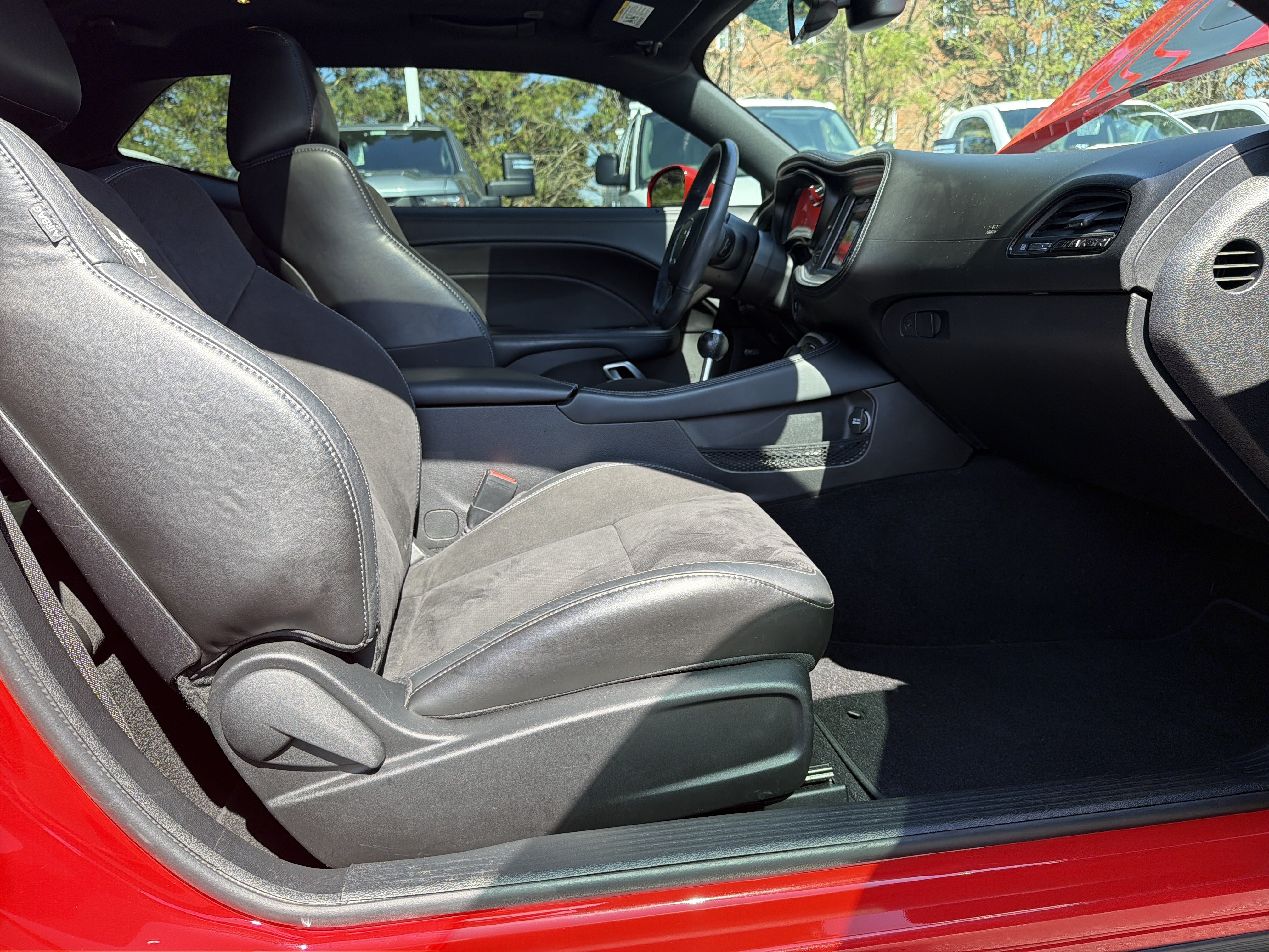 Used 2022 Dodge Challenger R/T Scat Pack w/ Shaker Package RWD image 26