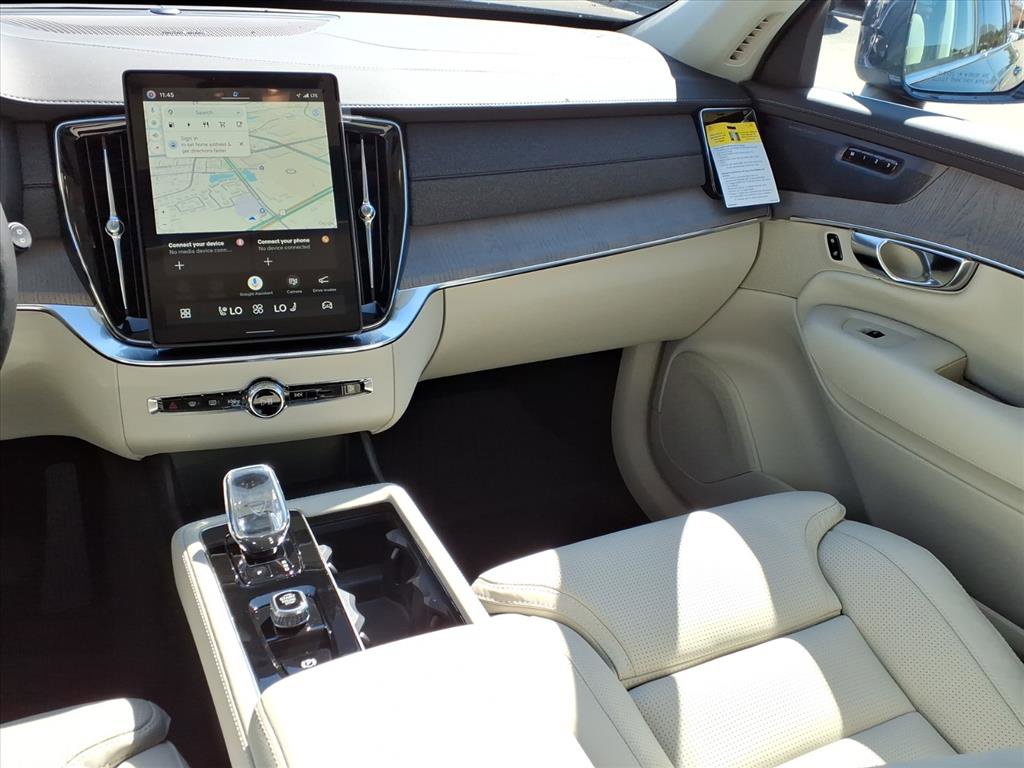 New 2026 Volvo XC90 T8 Ultra w/ Protection Package Premier image 10