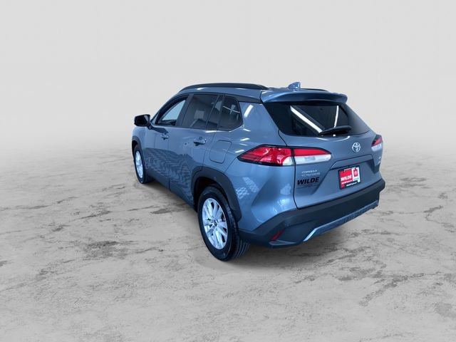 Used 2023 Toyota Corolla Cross LE w/ Moonroof Package image 8