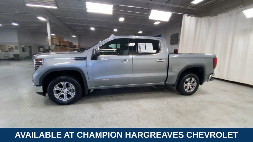 Used 2025 GMC Sierra 1500 SLT image 6