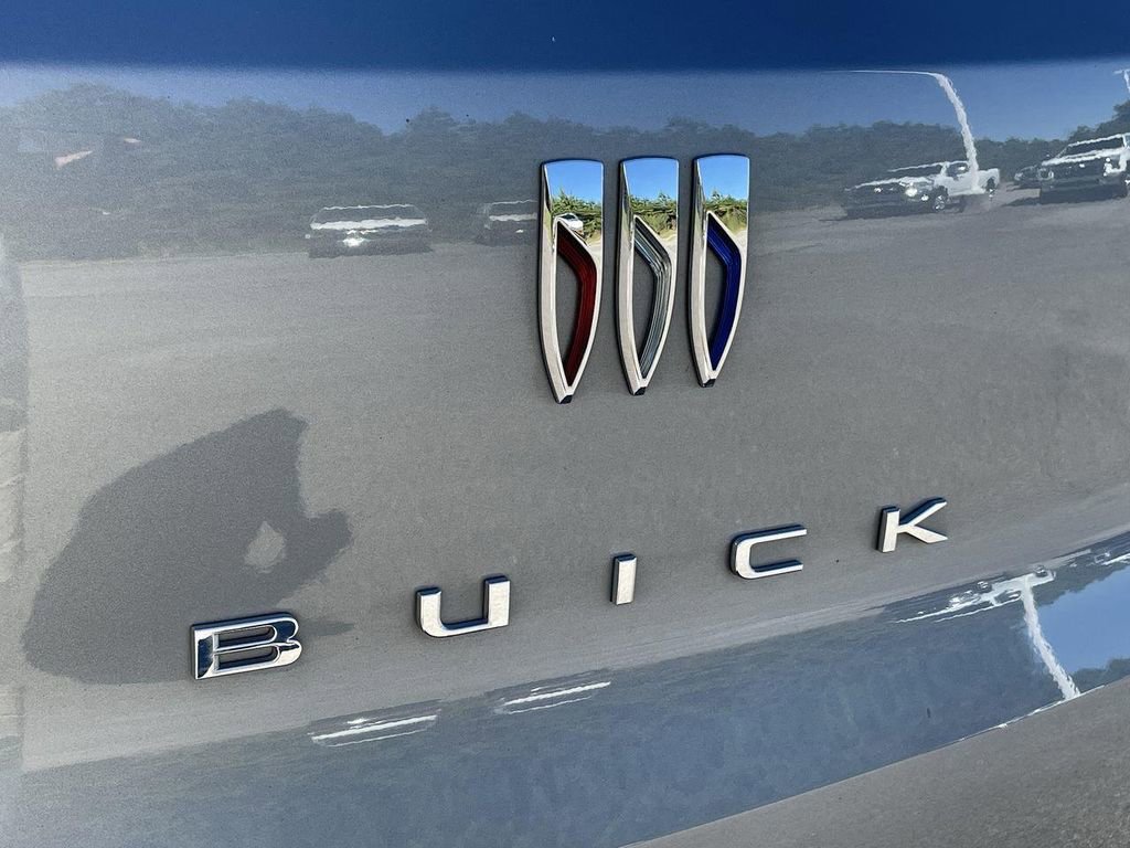 Certified 2024 Buick Encore GX Sport Touring image 28