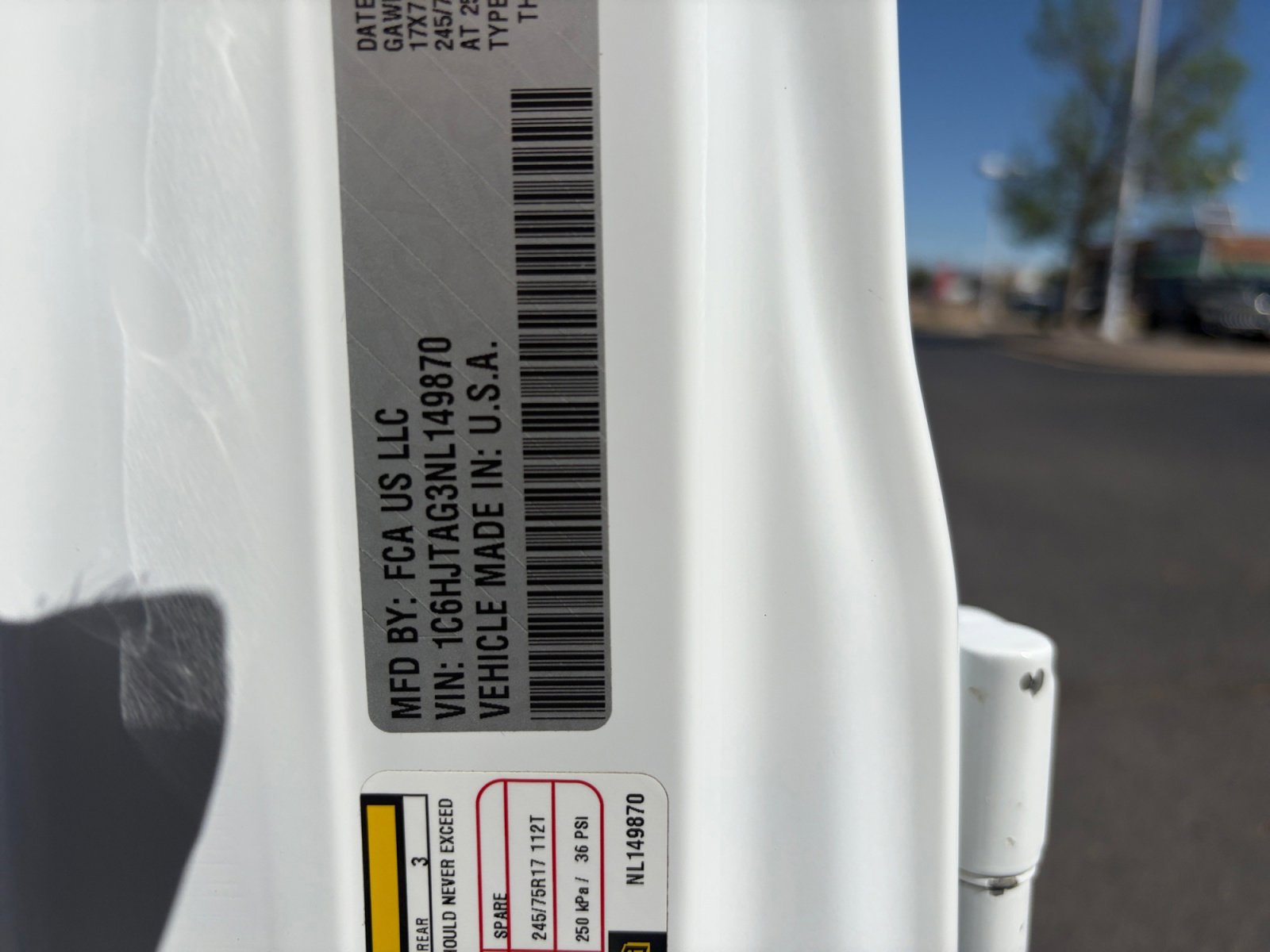 Used 2022 Jeep Gladiator Sport AWD/4WD image 25