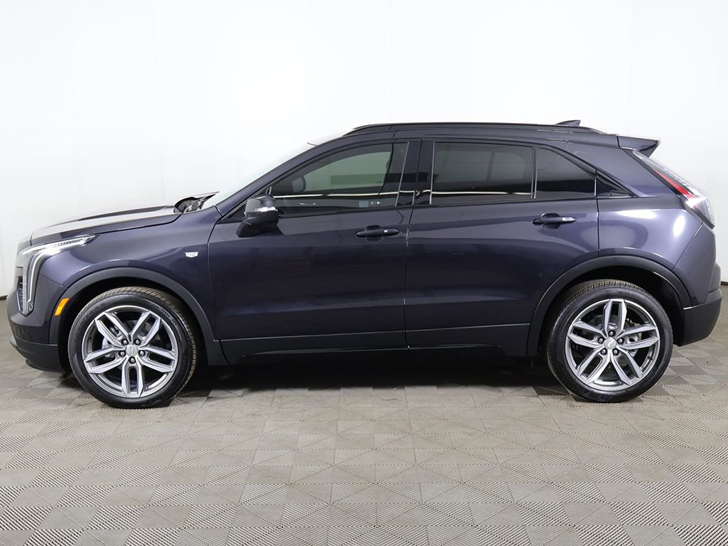 Used 2023 Cadillac XT4 Sport image 16