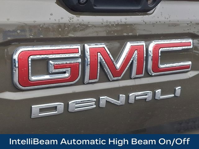 Used 2023 GMC Canyon Denali image 32