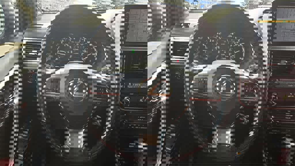 Used 2023 Lexus GX 460 Premium image 12