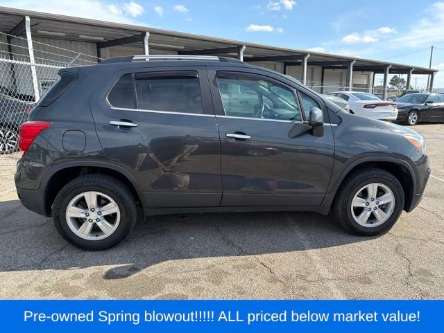 Used 2018 Chevrolet Trax LT w/ LT Convenience Package AWD/4WD image 8