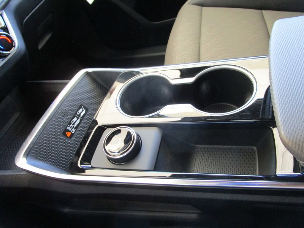 New 2026 Chevrolet Equinox LT w/ Convenience Package II image 32